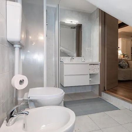 Pieno Centro A 5 Min Acquario * Γένοβα